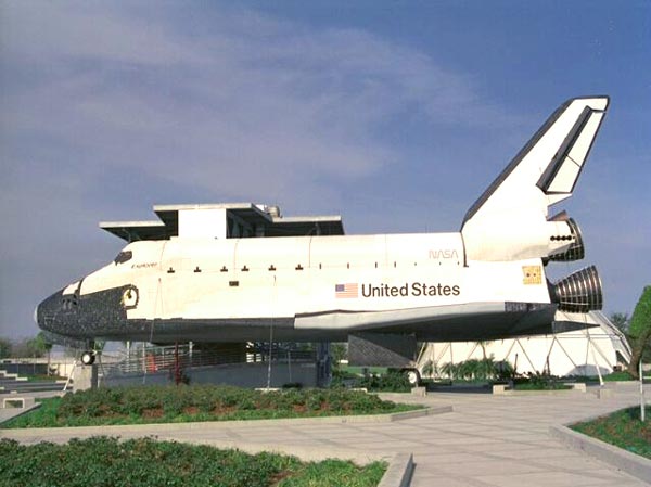  - $20 Deposit Day Trip – Kennedy Space Center and Lunch for 2 package!
